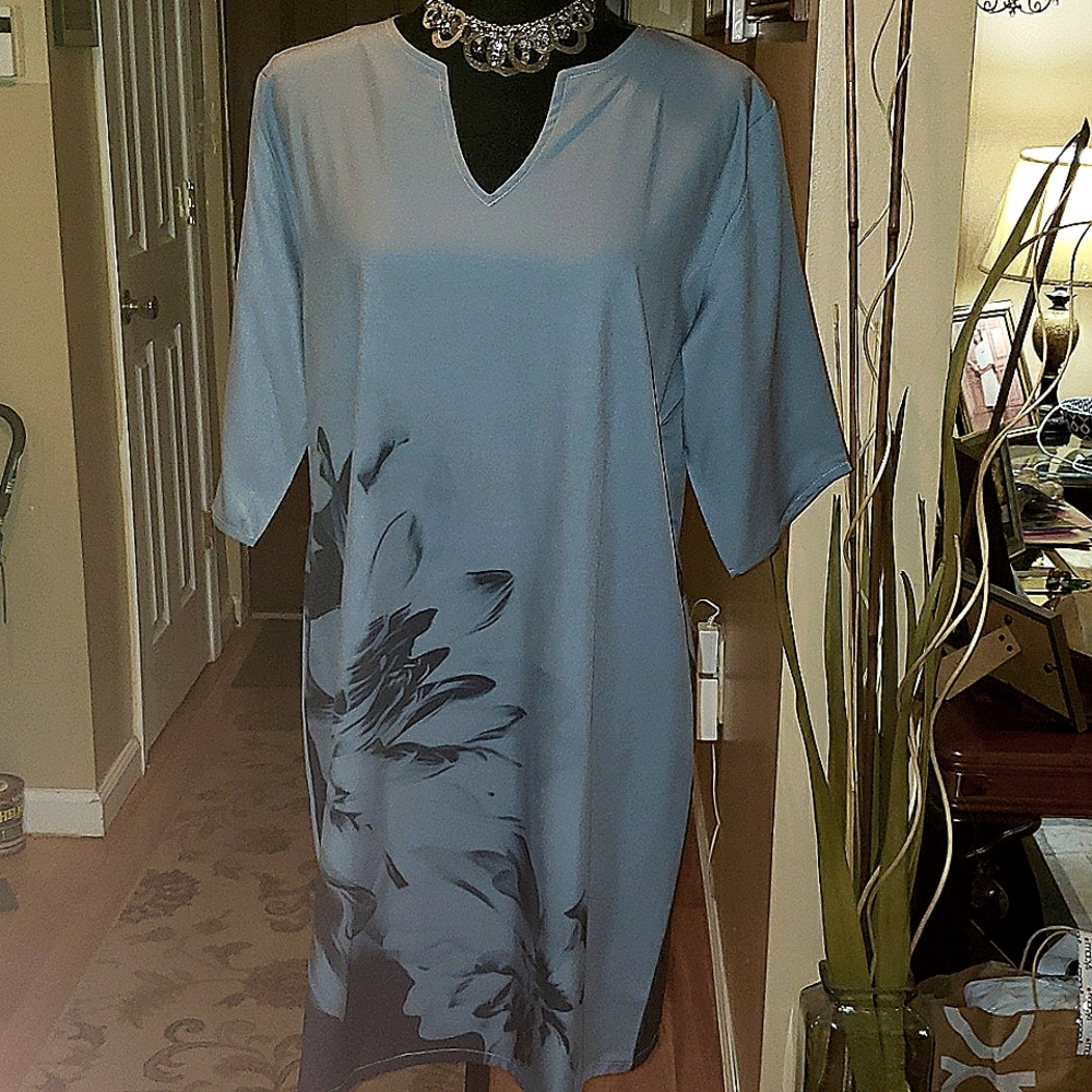 Gray / Black dress XL fits like a 12